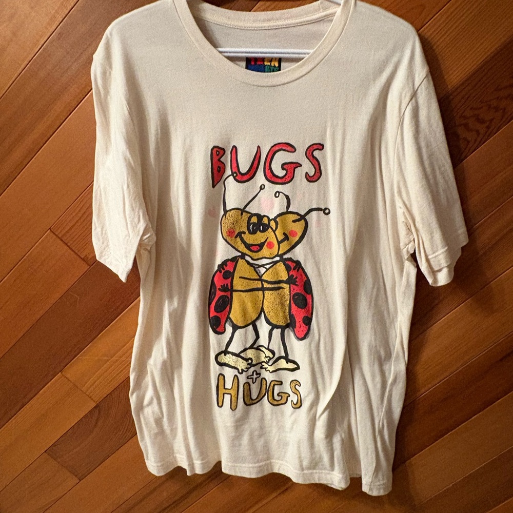 Bugs & Hugs Ladybug Cartoon Graphic Short Sleeve Tee